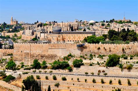 4 days in Jerusalem .